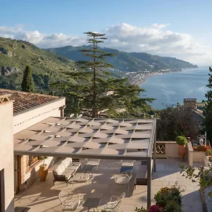 hotel-villa-fiorita-taormina.taorminaitalyhotels.com/
