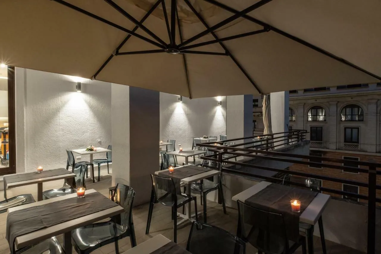 רומא Concept Terrace Hotel 3*,